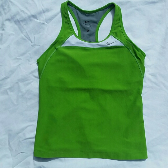 Nike Tops - 💵⬇️Nike dri-fit tank top sports bra green sz M